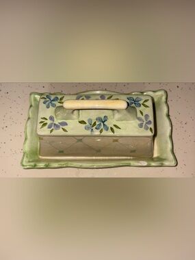 Hand-Painted Floral Ceramic Butter Dish in Light Green